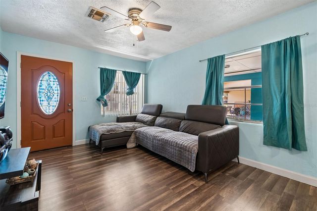 1038 CANAL DRIVE W, Lakeland, FL 33801