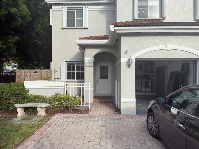 14213 SW 126th Place, Miami, FL 33186
