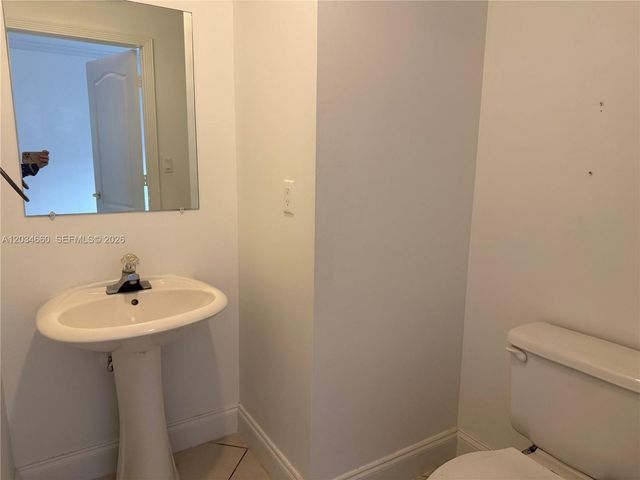 14213 SW 126th Place, Miami, FL 33186
