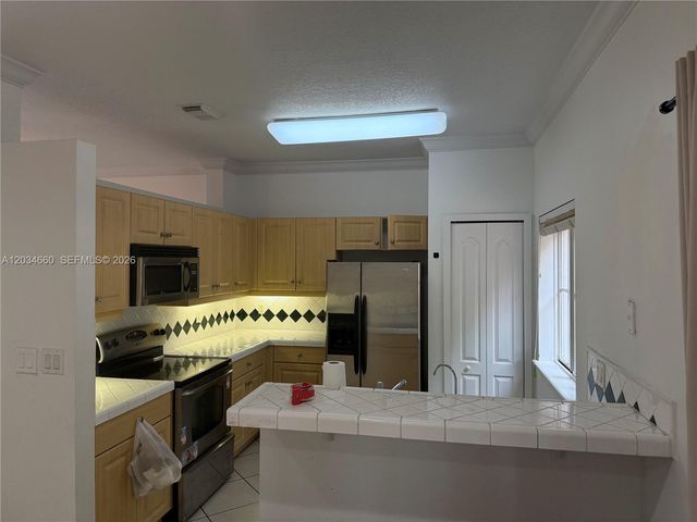 14213 SW 126th Place, Miami, FL 33186