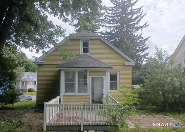 75 Wacona Avenue, Waterbury, CT 06705