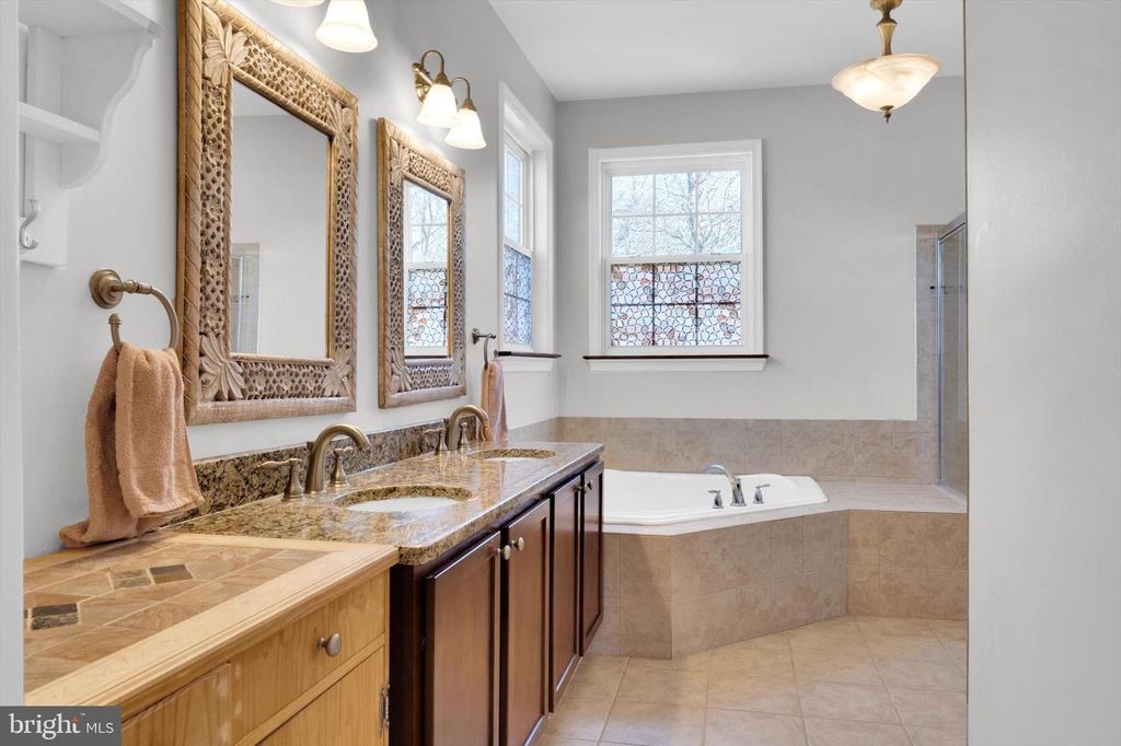 Image 21 of property listing at 6408 HEDGEWICK CT, La Plata, MD 20646