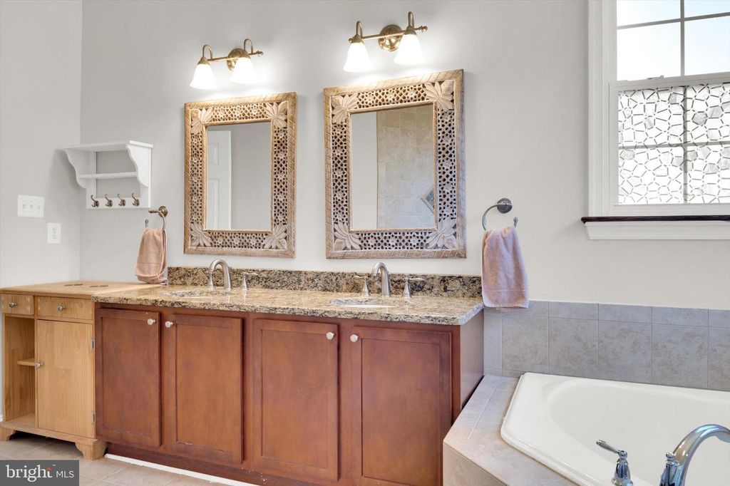 Image 22 of property listing at 6408 HEDGEWICK CT, La Plata, MD 20646
