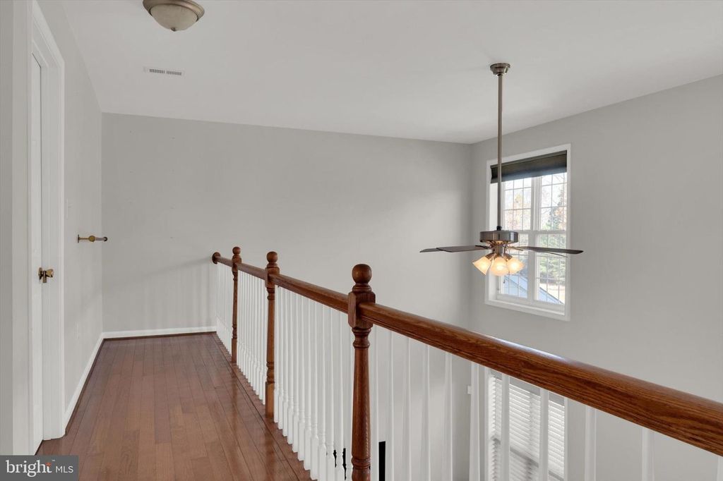 Image 28 of property listing at 6408 HEDGEWICK CT, La Plata, MD 20646