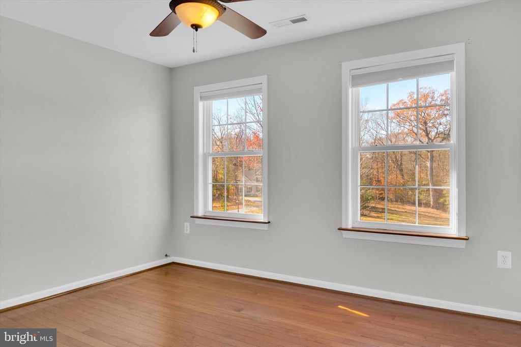 Image 30 of property listing at 6408 HEDGEWICK CT, La Plata, MD 20646