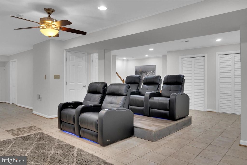 Image 39 of property listing at 6408 HEDGEWICK CT, La Plata, MD 20646