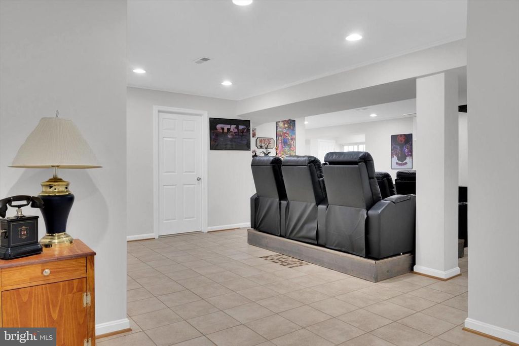 Image 41 of property listing at 6408 HEDGEWICK CT, La Plata, MD 20646