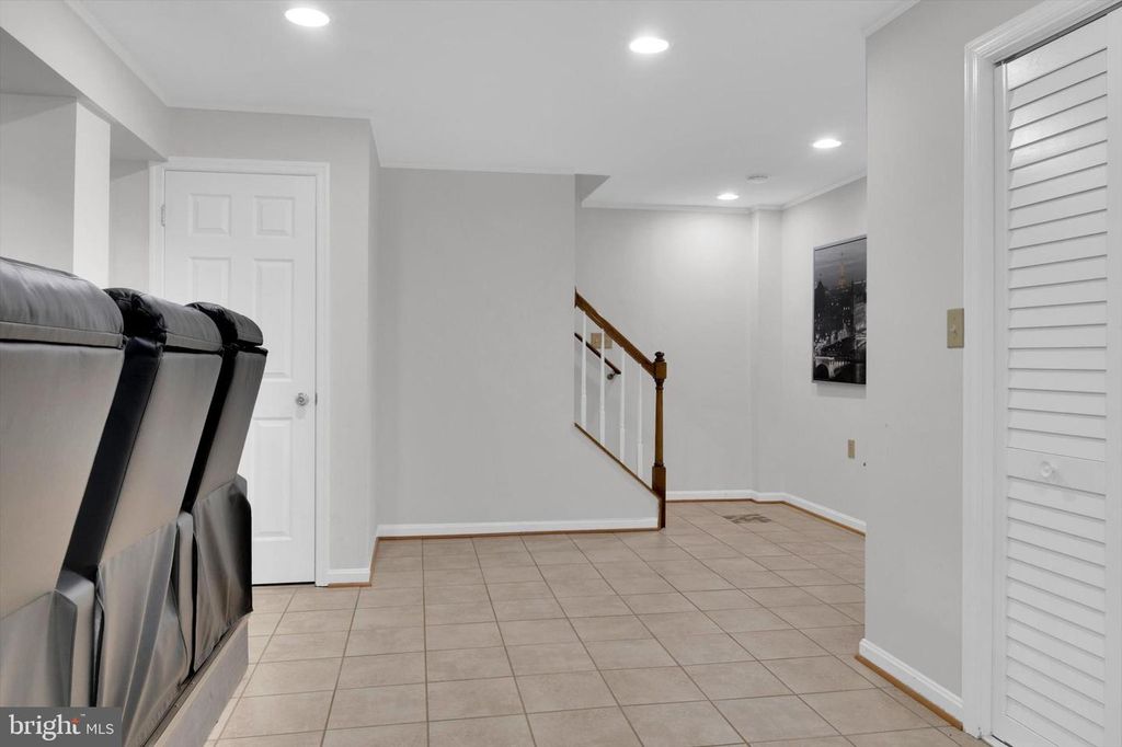 Image 42 of property listing at 6408 HEDGEWICK CT, La Plata, MD 20646