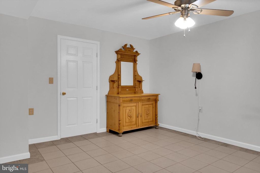 Image 44 of property listing at 6408 HEDGEWICK CT, La Plata, MD 20646