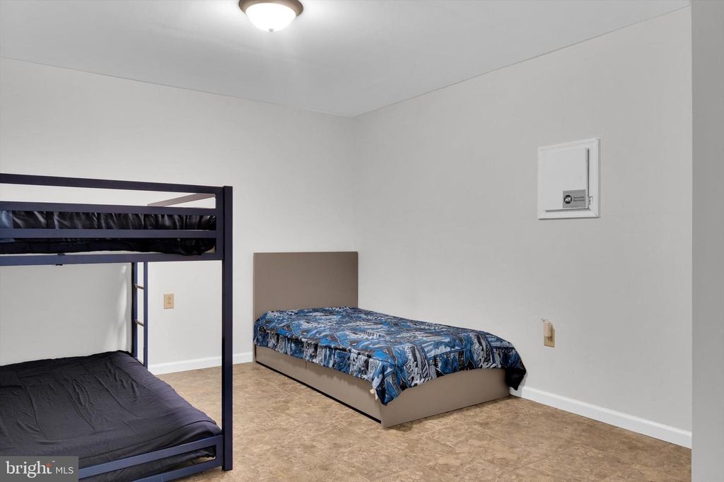 Image 50 of property listing at 6408 HEDGEWICK CT, La Plata, MD 20646