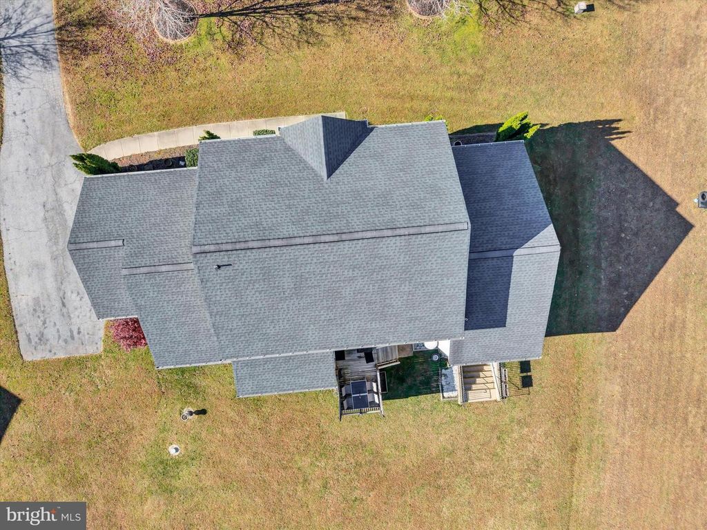Image 61 of property listing at 6408 HEDGEWICK CT, La Plata, MD 20646