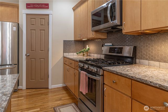 4000 NE Breakwater Court, Bremerton, WA 98311