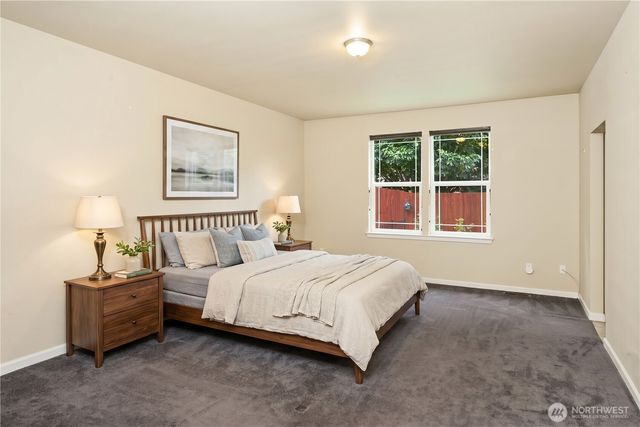 4000 NE Breakwater Court, Bremerton, WA 98311