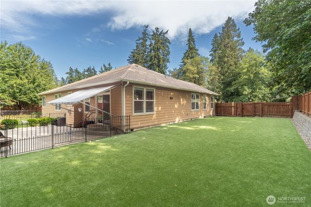 4000 NE Breakwater Court, Bremerton, WA 98311