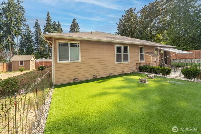 4000 NE Breakwater Court, Bremerton, WA 98311