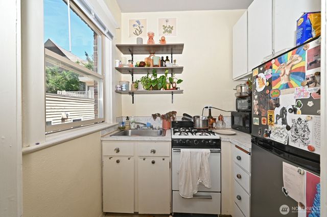 1716 Boylston Avenue, Seattle, WA 98112