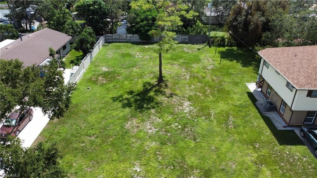 9090 Carolina ST, BONITA SPRINGS, FL 34135 — photo 4