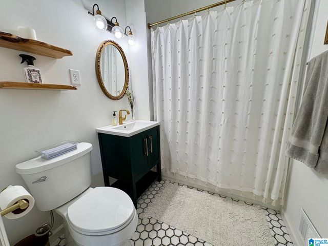 809 43RD STREET S, Birmingham, AL 35222