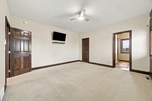 2302 10th Street W, West Fargo, ND 58078