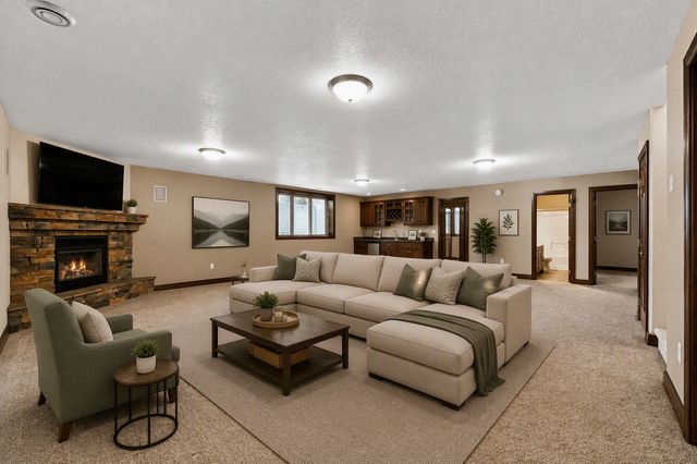 2302 10th Street W, West Fargo, ND 58078