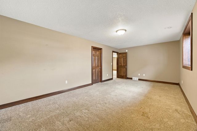 2302 10th Street W, West Fargo, ND 58078