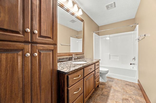 2302 10th Street W, West Fargo, ND 58078