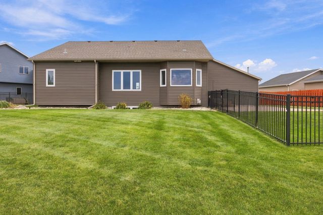 2302 10th Street W, West Fargo, ND 58078