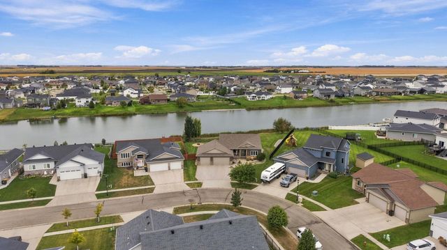 2302 10th Street W, West Fargo, ND 58078