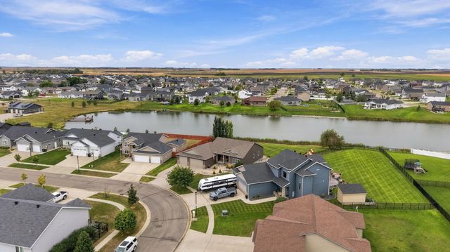 2302 10th Street W, West Fargo, ND 58078