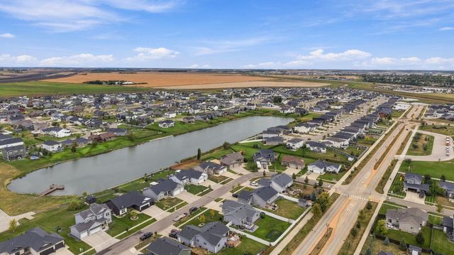2302 10th Street W, West Fargo, ND 58078