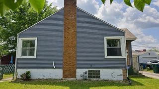 3746 Henry Avenue, Hammond, IN 46327
