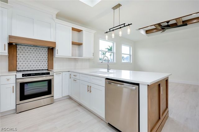 338 San Marie DR, Punta Gorda, FL 33950