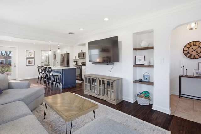 38310 Huron Pointe Drive, Harrison Twp, MI 48045