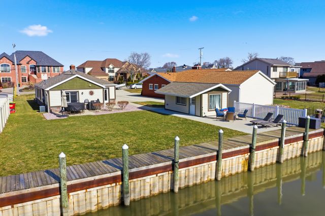 38310 Huron Pointe Drive, Harrison Twp, MI 48045