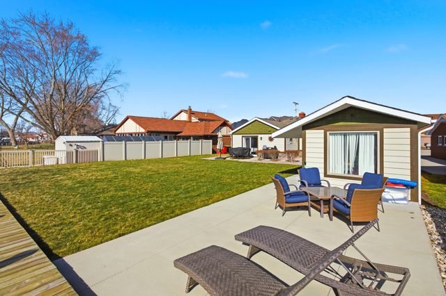 38310 Huron Pointe Drive, Harrison Twp, MI 48045