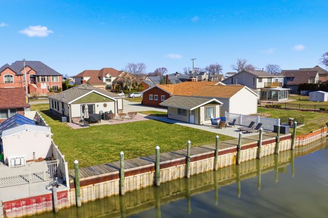 38310 Huron Pointe Drive, Harrison Twp, MI 48045