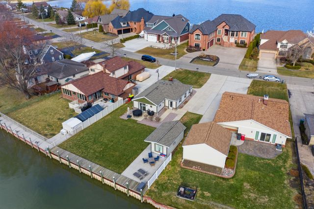 38310 Huron Pointe Drive, Harrison Twp, MI 48045