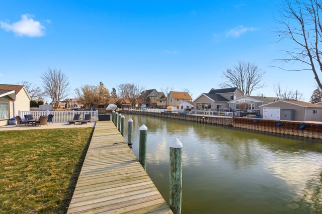 38310 Huron Pointe Drive, Harrison Twp, MI 48045