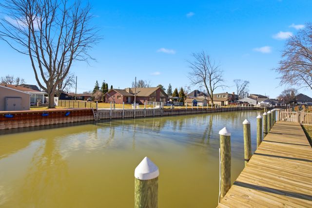 38310 Huron Pointe Drive, Harrison Twp, MI 48045