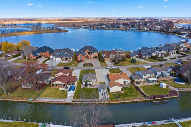 38310 Huron Pointe Drive, Harrison Twp, MI 48045