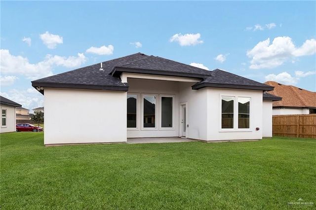 3817 Revilla Street, Edinburg, TX 78542