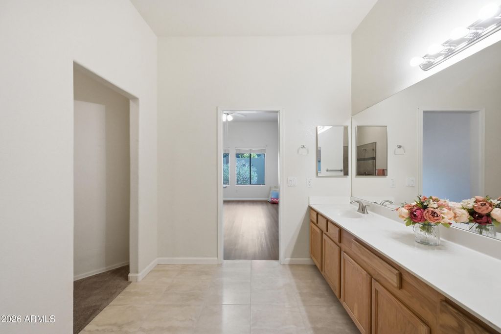 Image 22 of property listing at 6720 E ENCANTO Street 60, Mesa, AZ 85205