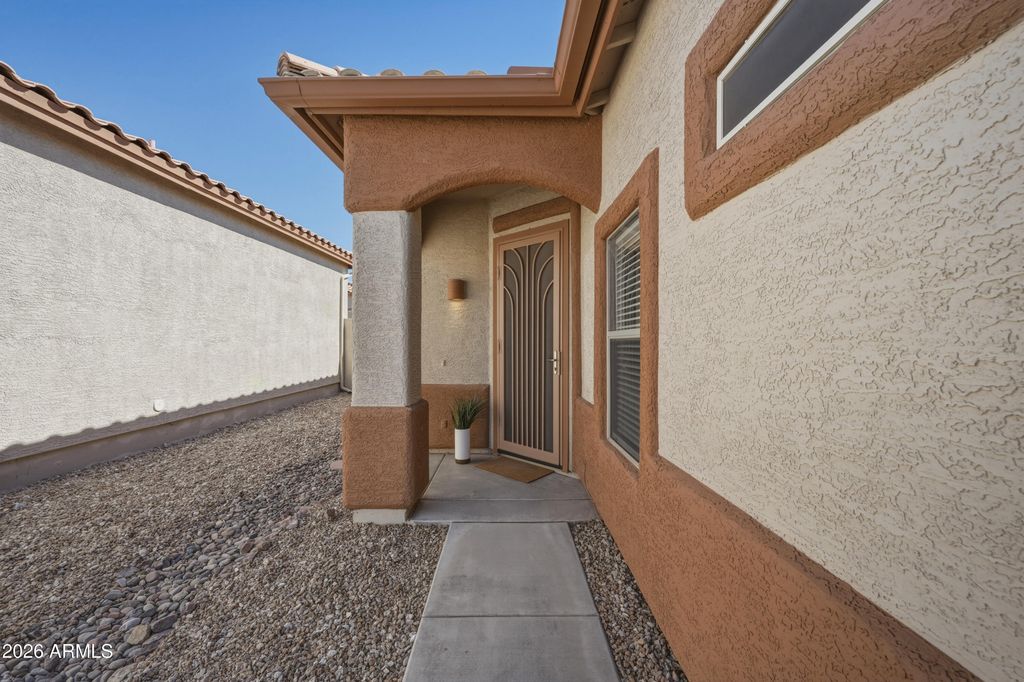 Image 4 of property listing at 6720 E ENCANTO Street 60, Mesa, AZ 85205