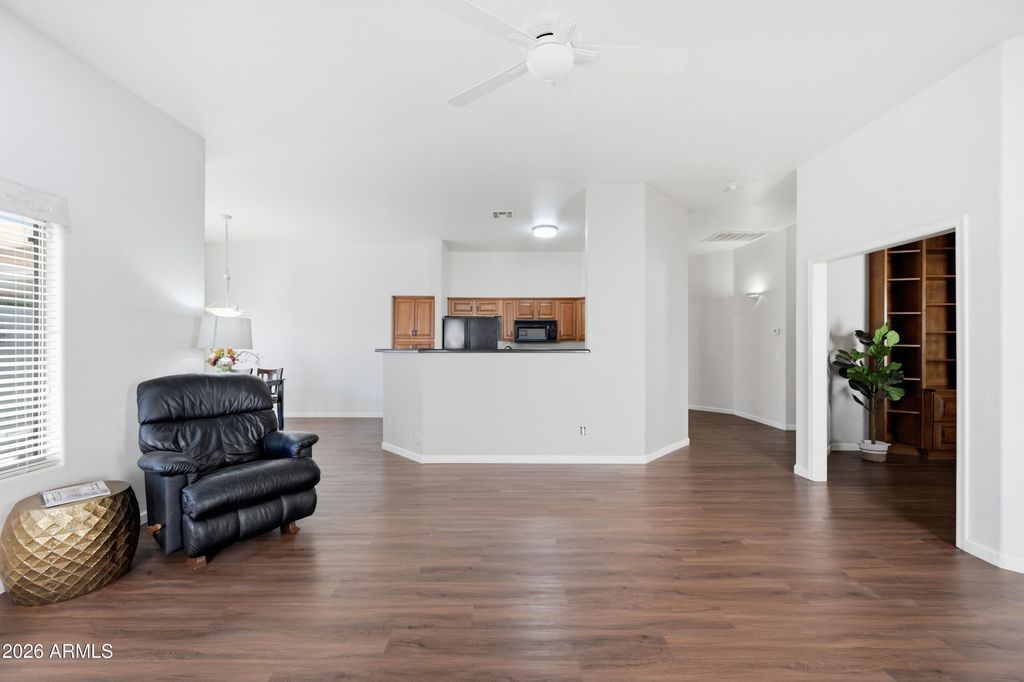 Image 9 of property listing at 6720 E ENCANTO Street 60, Mesa, AZ 85205