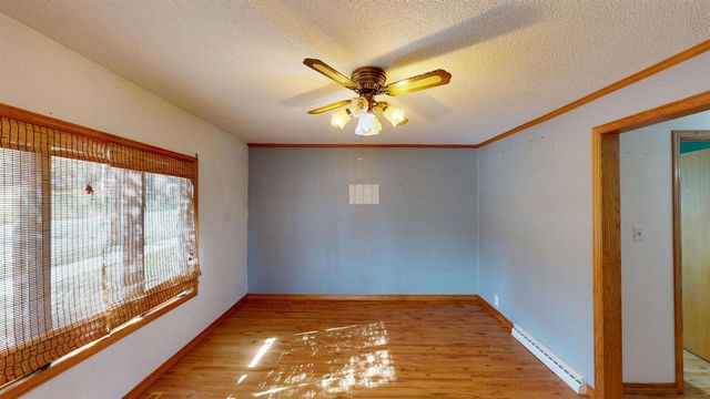 104 W BEGLEY STREET, Greenwood, WI 54437