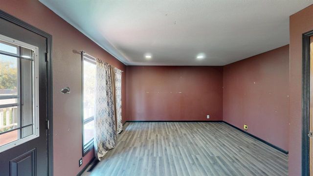 104 W BEGLEY STREET, Greenwood, WI 54437