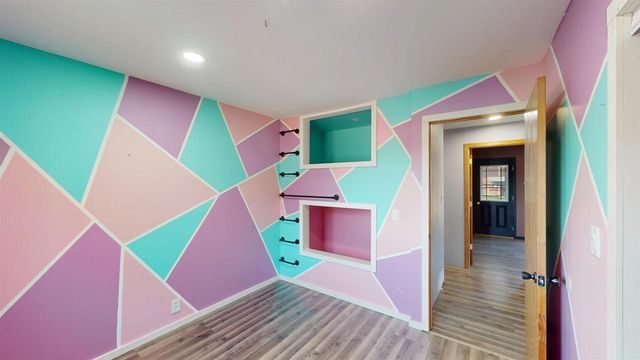 104 W BEGLEY STREET, Greenwood, WI 54437