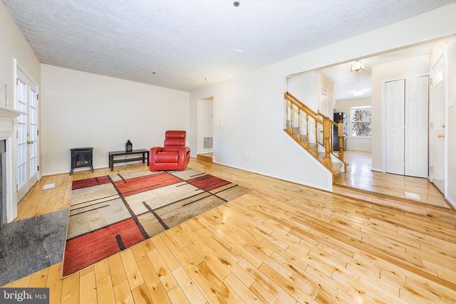 3720 SILVER PARK CT, Suitland, MD 20746