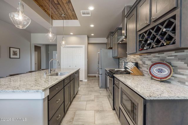 4641 Azure Hills Road, Las Cruces, NM 88011