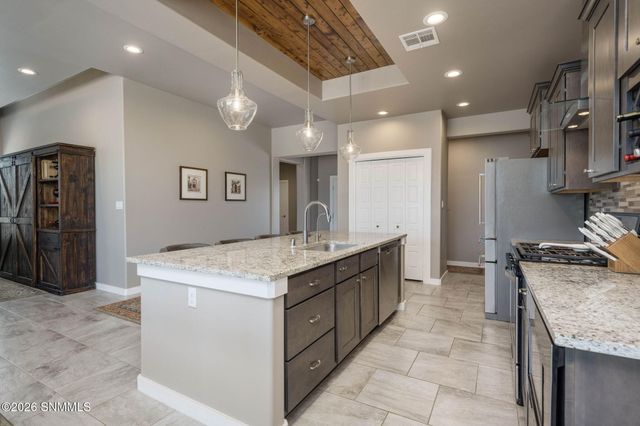 4641 Azure Hills Road, Las Cruces, NM 88011